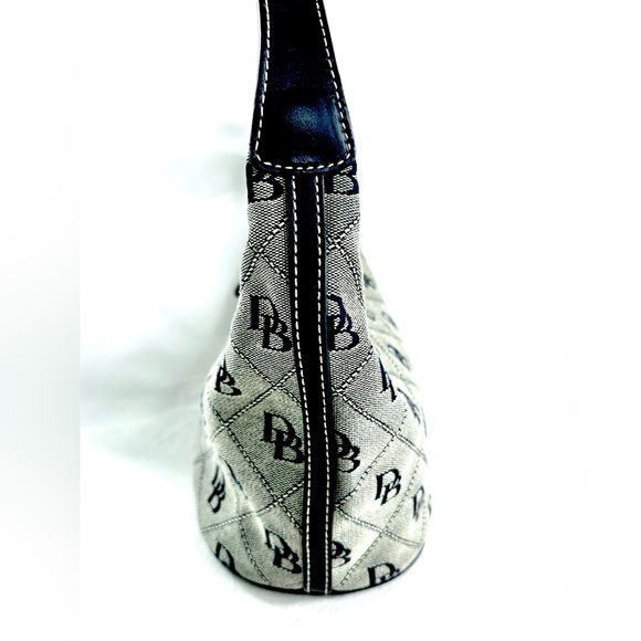 Dooney Bourke Vintage Black White Signature Jacquard Small Shoulder Bag Charm - Picture 4 of 10